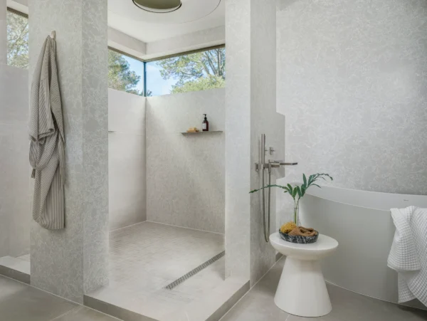 Cambria Big Sur Mist quartz application