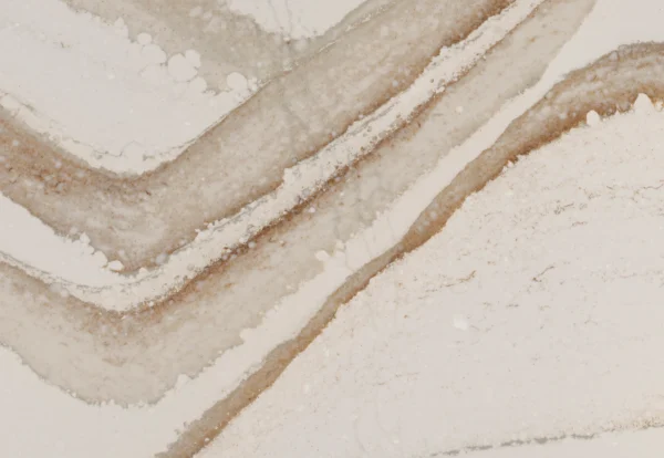 Cambria Brittanicca Gold Warm quartz detail