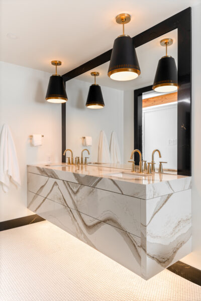 Cambria Brittanicca Gold Warm quartz application