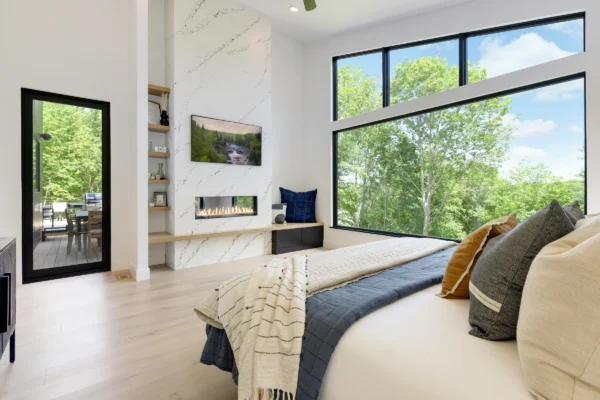 Cambria Inverness Cobalt quartz application