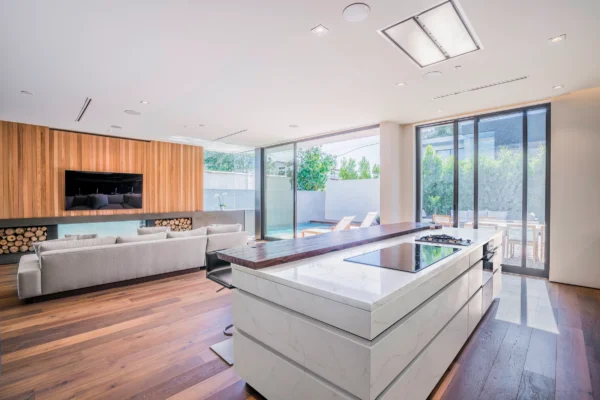 Cambria Inverness Frost quartz application